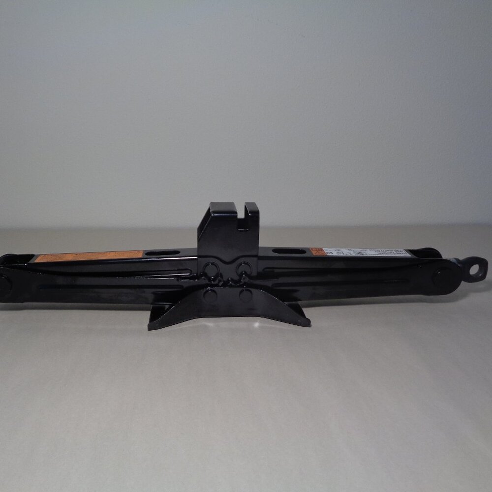 2021 - 2025 Nissan Rogue / JACK COMPLETE / New OEM / 99550-7FR0A